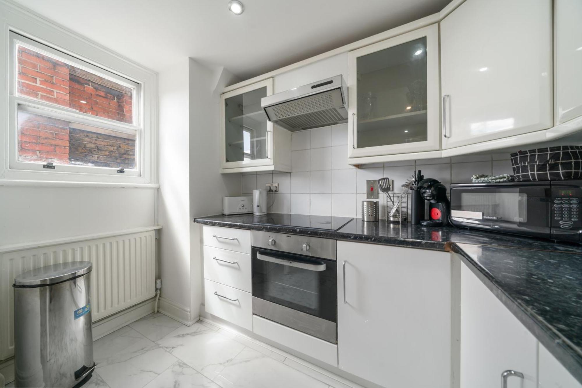 Luxurious Apartments On Oxford Street London Exterior photo